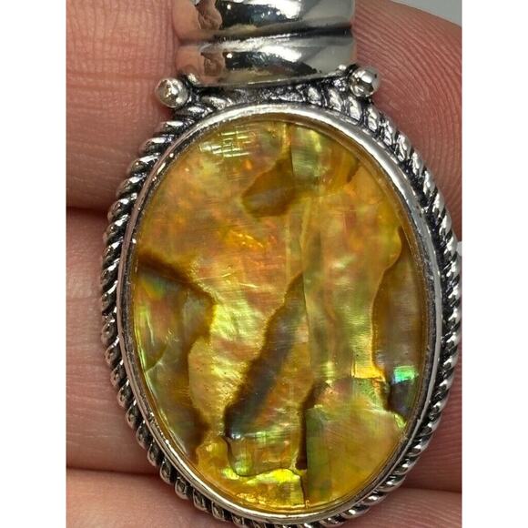 Vintage Roman Signed Pendant Silver Tone Abalone - Picture 5 of 5